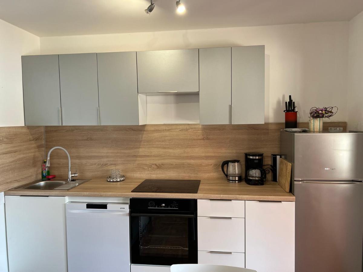 Apartments Zala Matusan Supetarska Draga Zewnętrze zdjęcie