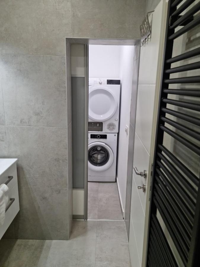 Apartments Zala Matusan Supetarska Draga Zewnętrze zdjęcie