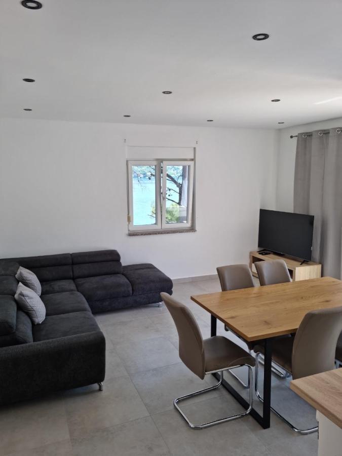 Apartments Zala Matusan Supetarska Draga Zewnętrze zdjęcie