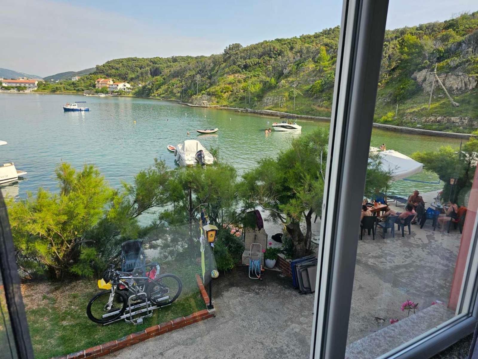 Apartments Zala Matusan Supetarska Draga Zewnętrze zdjęcie