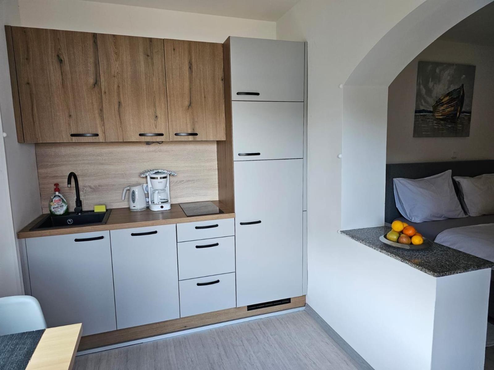 Apartments Zala Matusan Supetarska Draga Zewnętrze zdjęcie