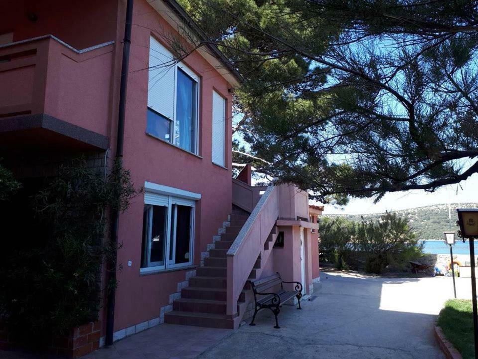 Apartments Zala Matusan Supetarska Draga Zewnętrze zdjęcie
